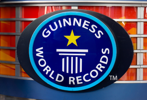 Zwei "verrückte Typen" auf Rekordjagd  - guinness world records